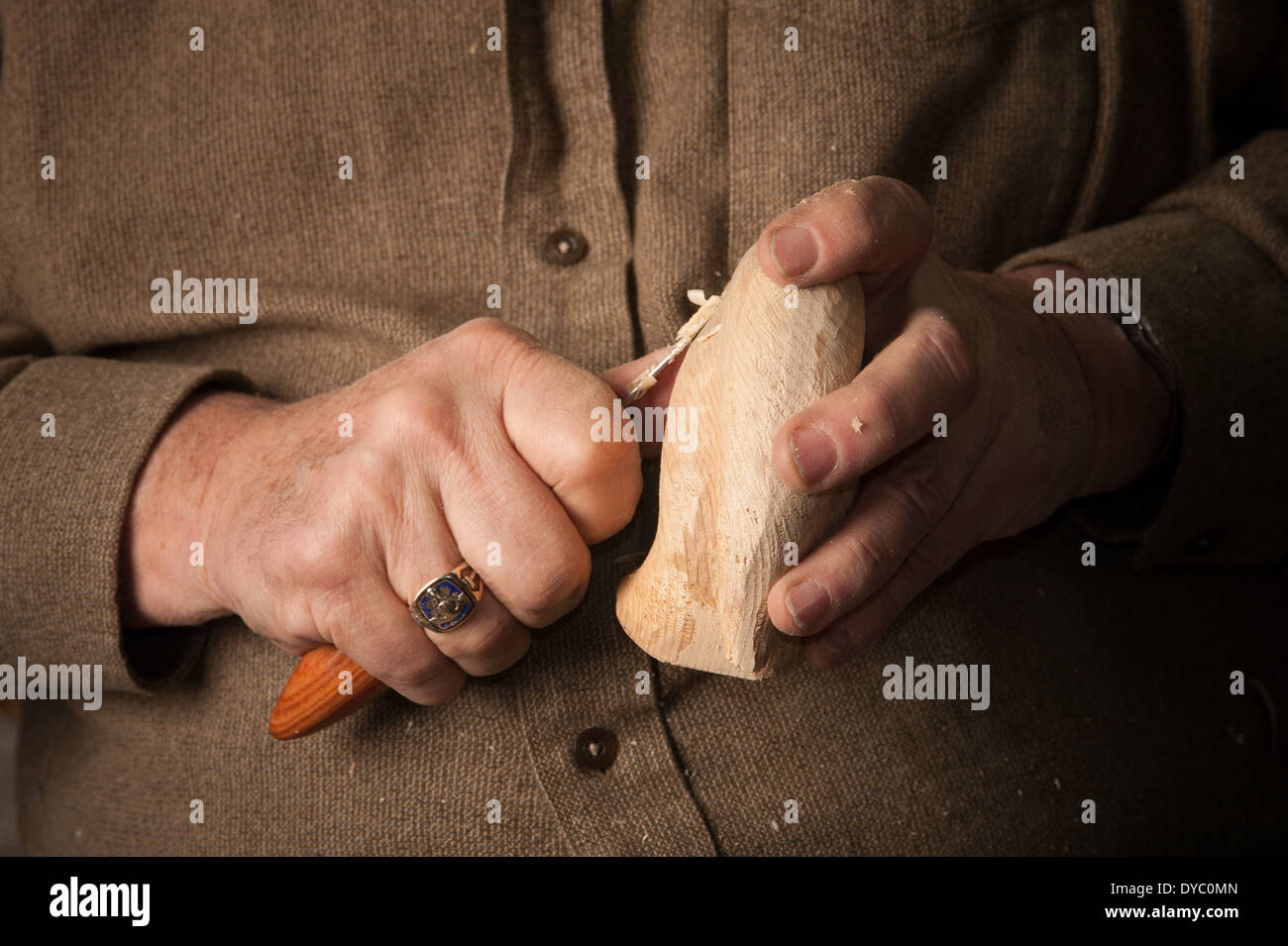 Intaglio a mano un legno bird decoy Foto Stock