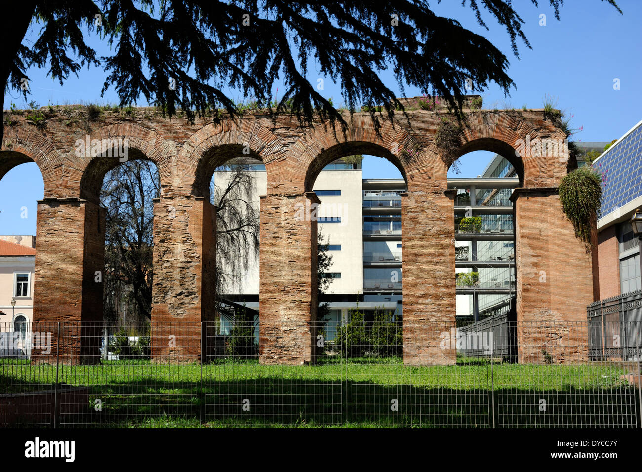 Italia, Roma, Via Turati, acquedotto julio, antico acquedotto romano Foto Stock