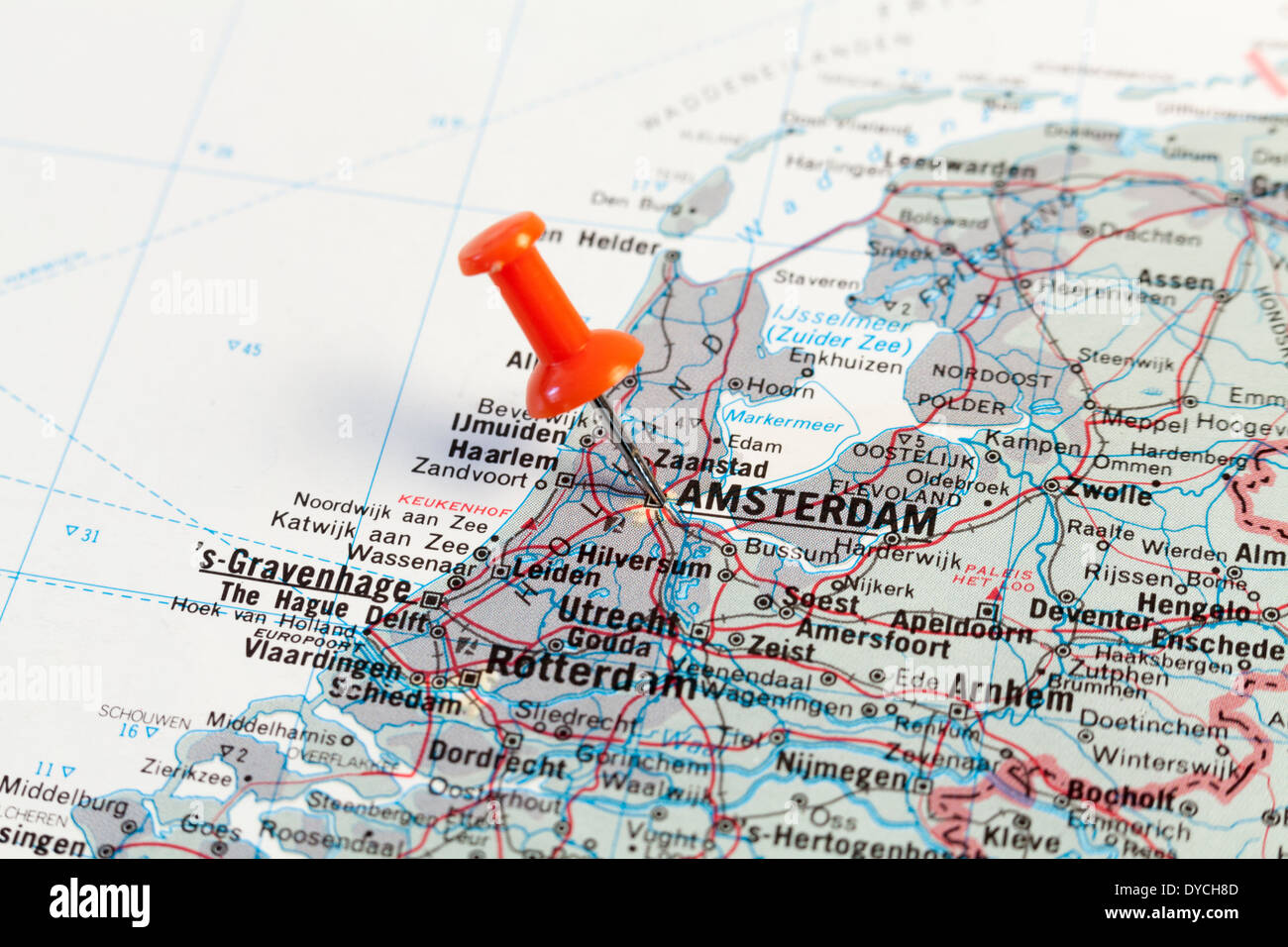 Mappa rosso pin puntando sulla mappa della città di Amsterdam. Foto Stock
