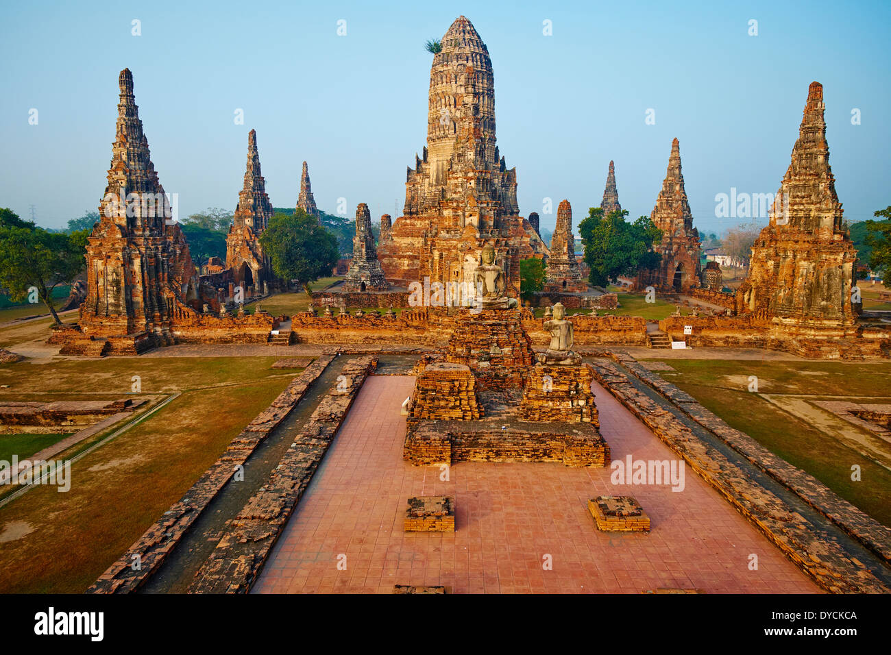 Thailandia, Ayutthaya, al parco storico di Ayutthaya, Wat Chai Wattanaram Foto Stock