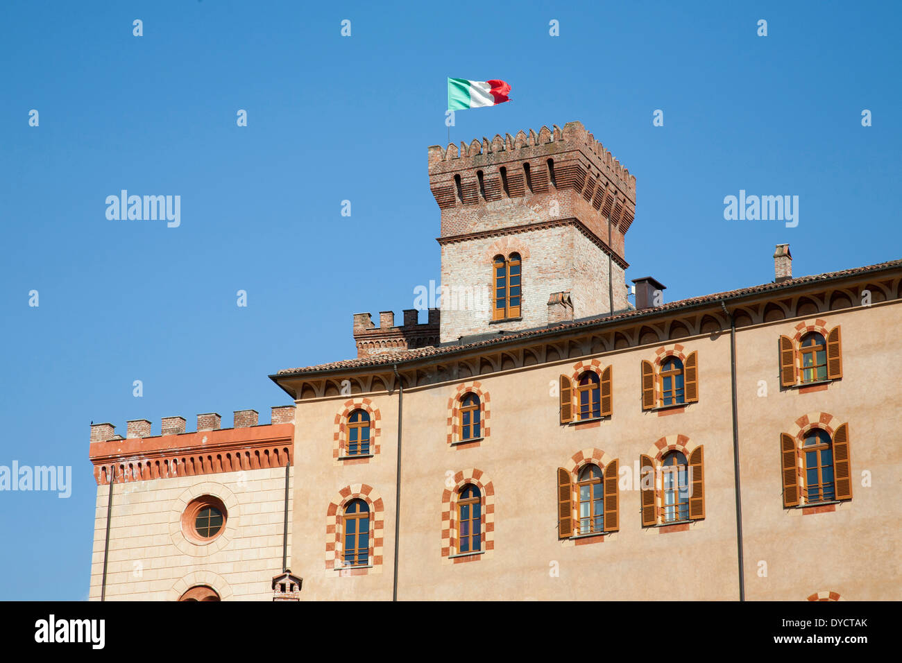 Castello di Barolo village, cuneo, Langhe, PIEMONTE, ITALIA, EUROPA Foto Stock