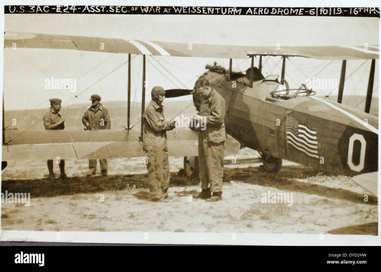 La Philip Babcock Collection include documenti storici e immagini relative al 88th Aero Squadron, un'unità del servizio aereo dell'esercito statunitense che servì durante la prima guerra mondiale. La collezione mette in evidenza gli aerei, le operazioni e la storia dell'aviazione militare durante la guerra. Foto Stock