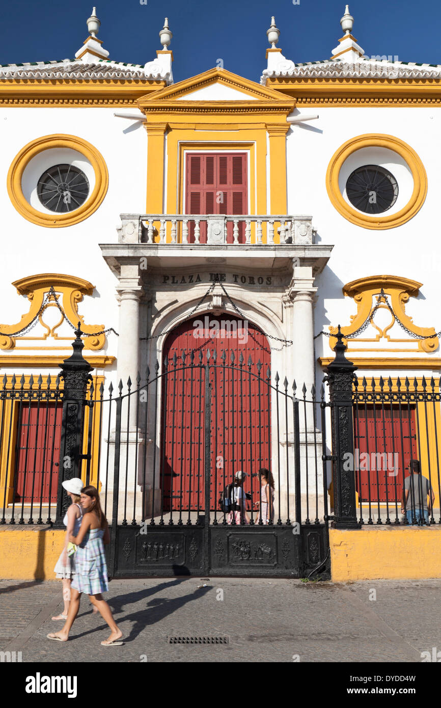 La portada del Principe della Plaza de toros de la Real Maestranza. Foto Stock