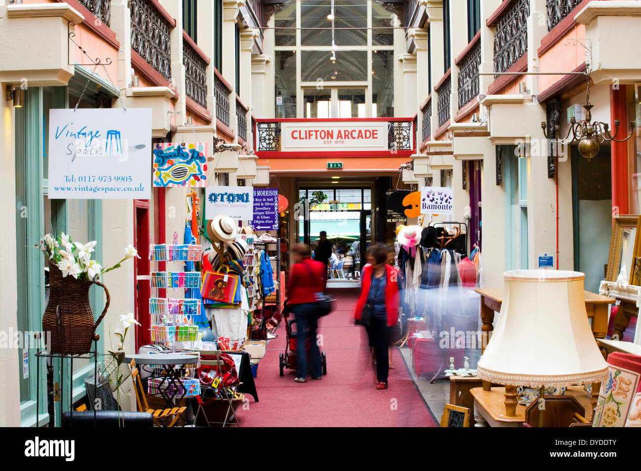 Il Clifton shopping arcade in Bristol. Foto Stock