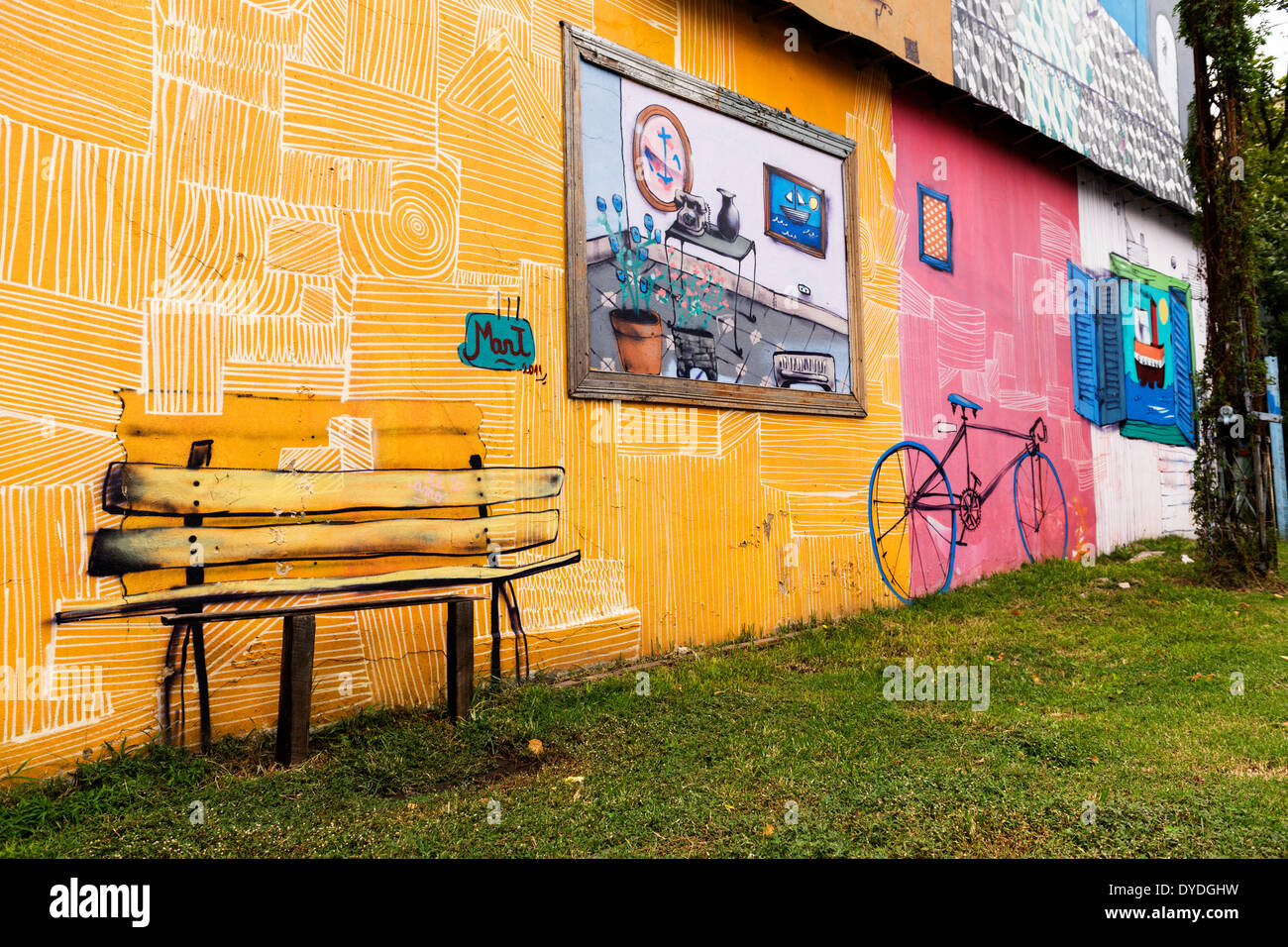 Arte di strada in La Boca quartiere di Buenos Aires. Foto Stock