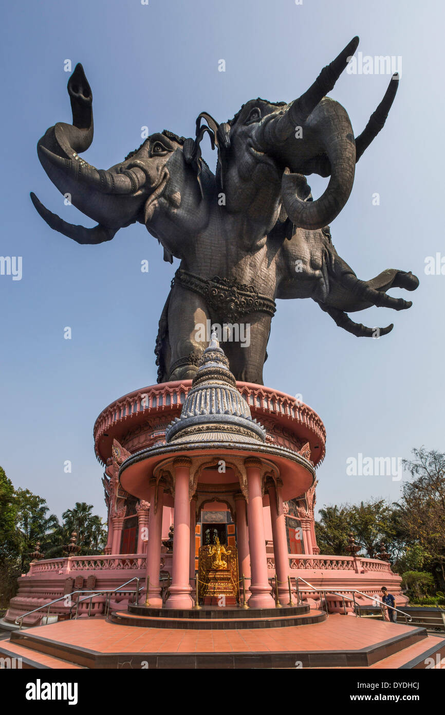 Thailandia, Asia, Bangkok, Erawan, architettura e cultura, elefante, esterna, impatto, museo, turistica, viaggi, visual, strane Foto Stock