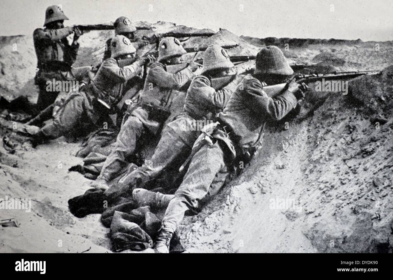 Tipiche italiane di fanteria, famosi per la loro permanenza in azione. La Prima guerra mondiale, 1915. Foto Stock