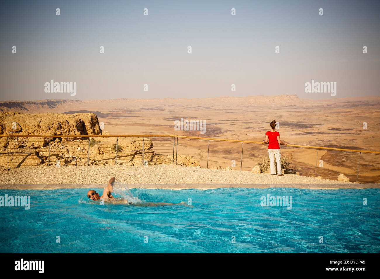 Vista sul cratere Ramon visto da Beresheet hotel, Mitzpe Ramon, regione Negev, Israele. Foto Stock