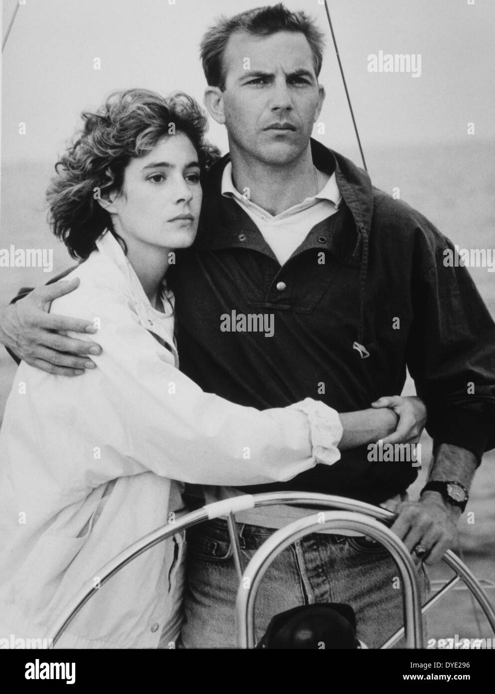 Sean giovani e Kevin Costner, sul set del film, 'No way out', 1986 Foto Stock