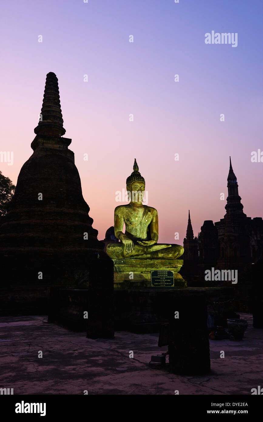 Thailandia, Sukhothai, Sukhothai Historical Park, Wat Mahatat Foto Stock