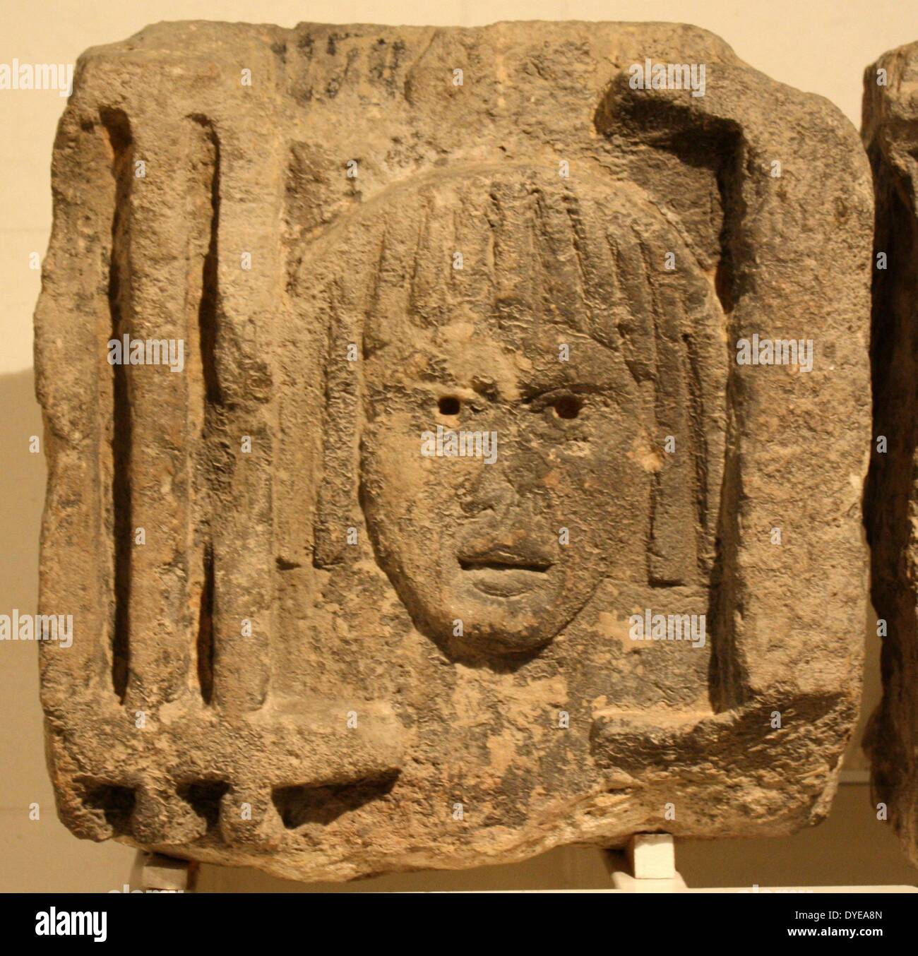 Da frammenti di un antico romano monumento funebre. Barcellona. Spagna 2013 Foto Stock