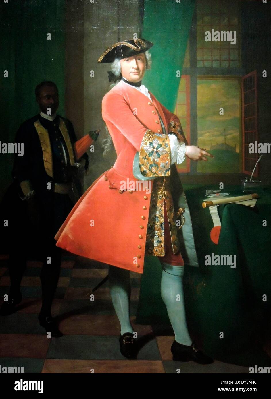 Ritratto di Jan Pranger da Frans van der Mijn (1719-1783) olio su tela, 1742. Jan Pranger è stato direttore generale del Dutch West India Company sulla Gold Coast (ora del Ghana in Africa occidentale da 1730-1734. Egli si trova nel suo ufficio presso il Fort Elmina trading post. Tutti i dettagli sottolineano l' importanza della sua posizione: il servo con il parasole (pojung), il comandante il testimone sul tavolo e il monogramma del Chartered West India Company sulla tovaglia. Foto Stock