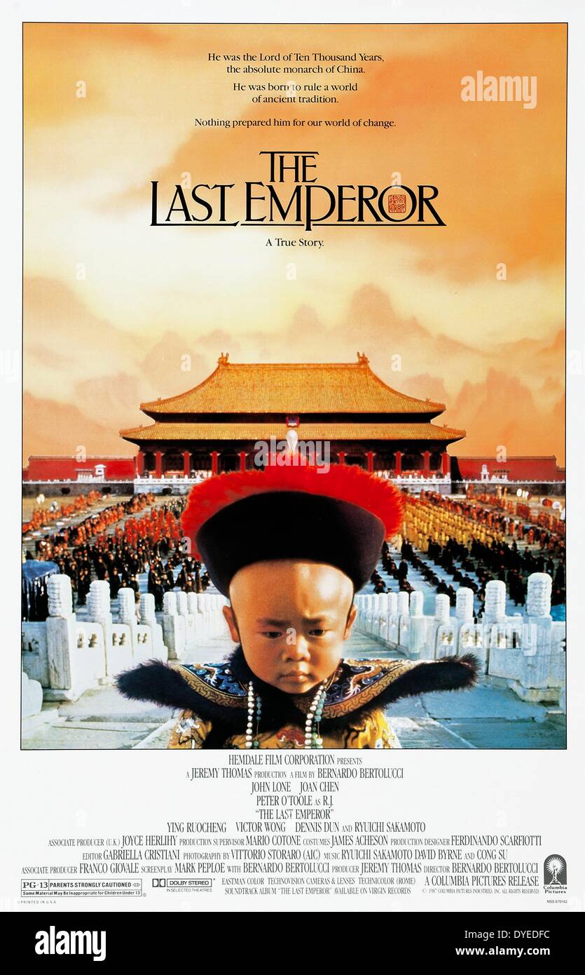 Poster del film "L'ultimo imperatore" un 1987 biopic sulla vita di Puyi, l'ultimo imperatore della Cina, sceneggiatura scritta da Mark Peploe e Bernardo Bertolucci. diretto da Bertolucci e rilasciato nel 1987 dalla Columbia Pictures Foto Stock