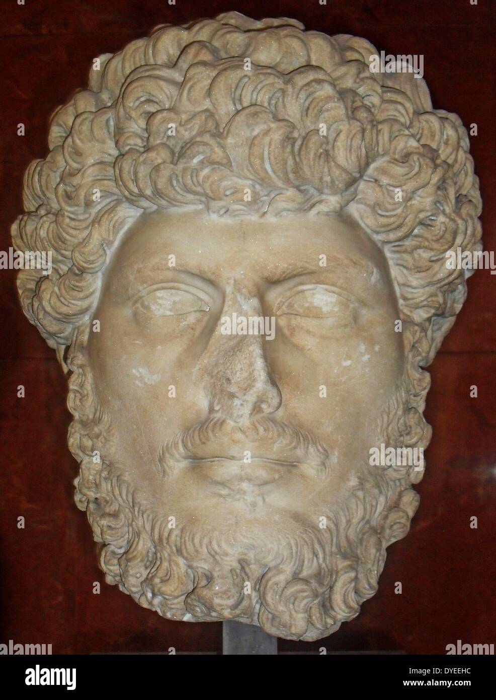 Busto in marmo di imperatore Lucius Verus 161 A.D. Foto Stock