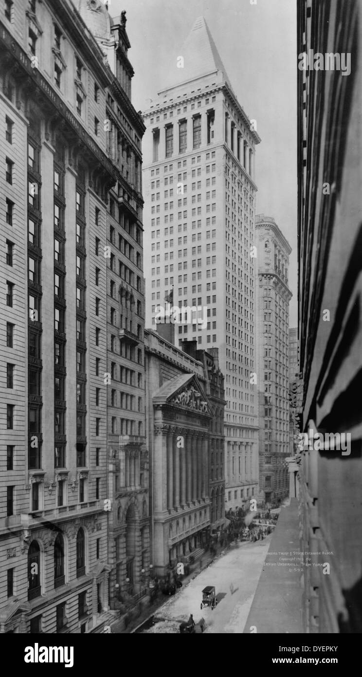 Bankers Trust & Stock Exchange di edifici. 1912. Foto Stock