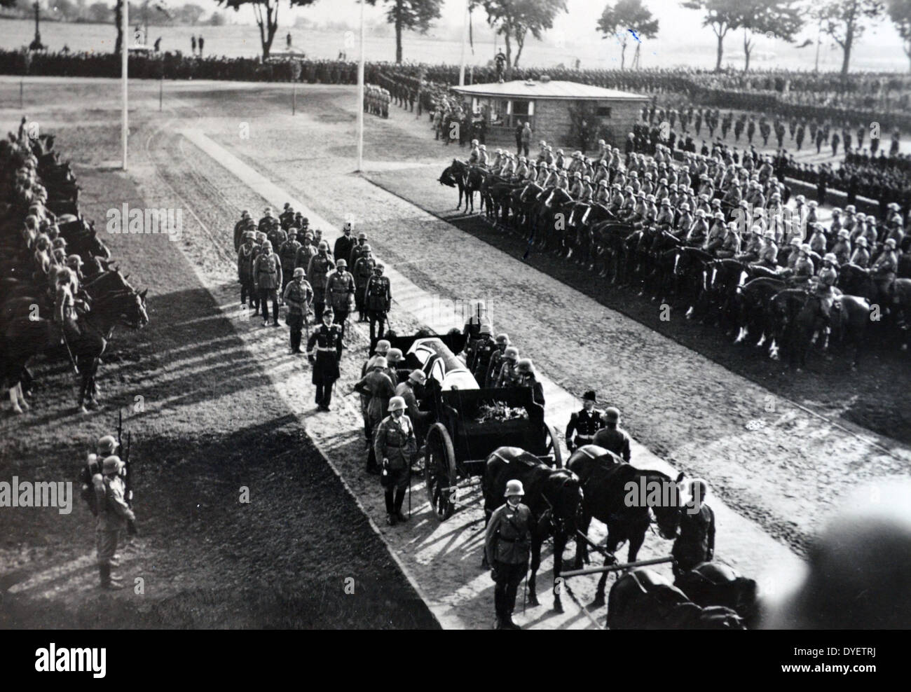 Funerali del Presidente Paul von Hindenburg (1847 - 2 agosto 1934) Prussian-German maresciallo di campo, statista e uomo politico, e servito come il secondo Presidente della Repubblica federale di Germania dal 1925 al 1934. Foto Stock