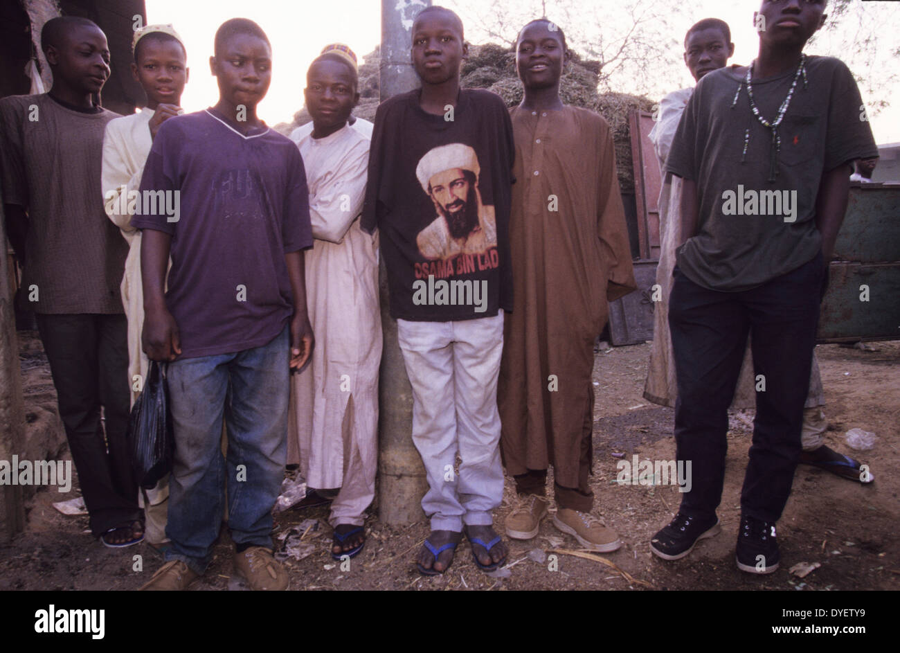 Immagini di Osama Bin Laden adornano egli strade di Kano. Kano, Nigeria Foto Stock