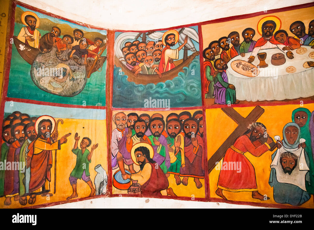 Dipinti naif (Etiope stile) dei racconti biblici in una chiesa di kalacha Kenya Foto Stock