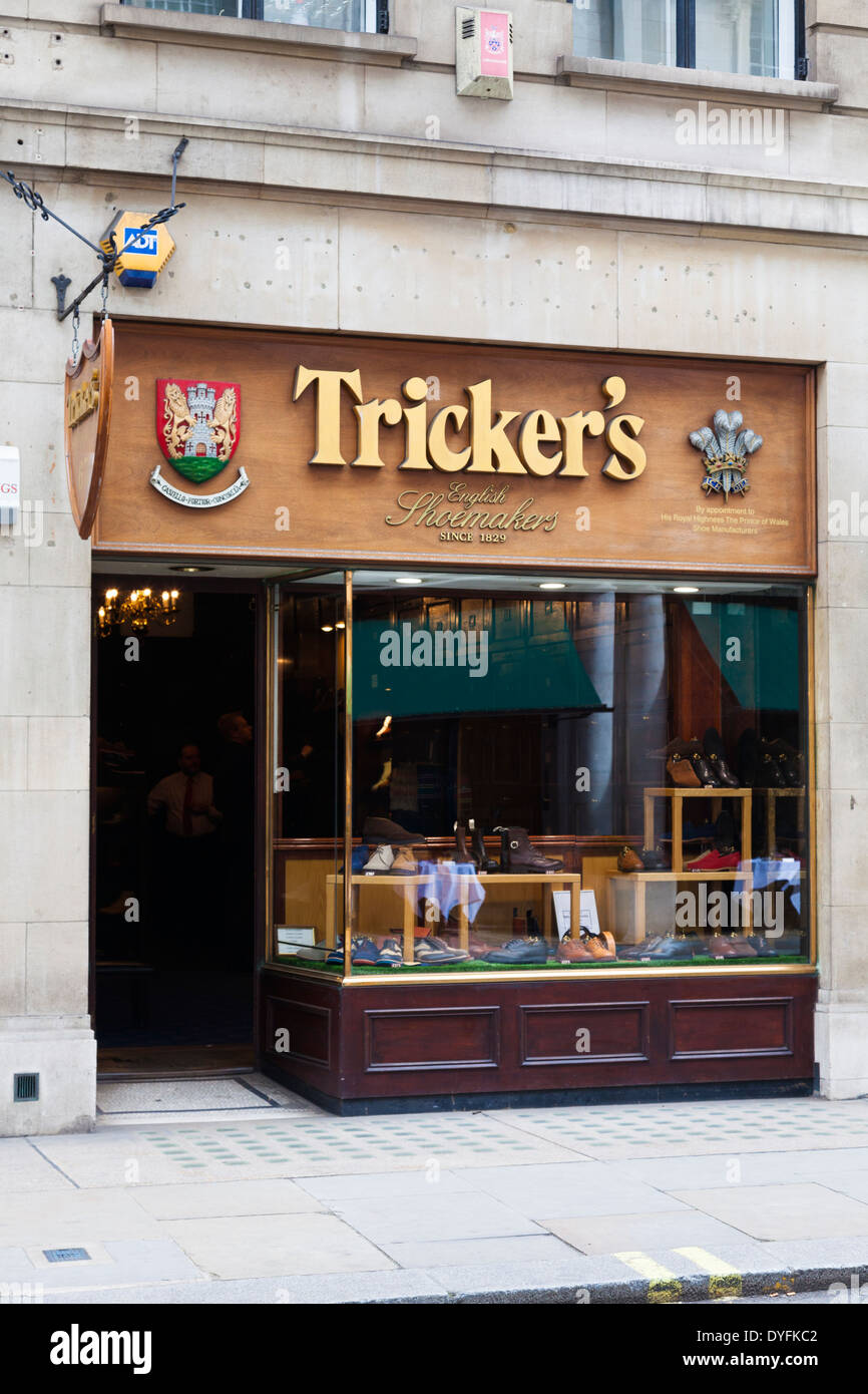 Tricker, mens negozio di scarpe con royal warrant, Jermyn Street, Londra, Regno Unito Foto Stock