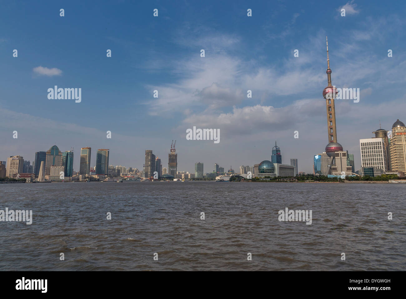 Cina Jinmao Building skyline della città Shanghai Tower Foto Stock