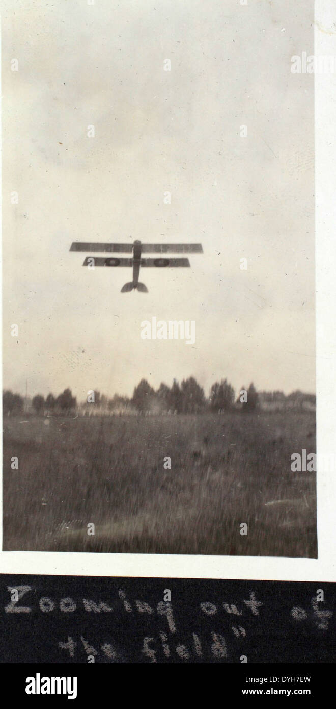 Il Curtiss JN-4 'Jenny' fu un importante aereo da addestramento durante la prima guerra mondiale, e la Dorsey Collection cattura il suo ruolo nel plasmare la storia dell'aviazione. Foto Stock