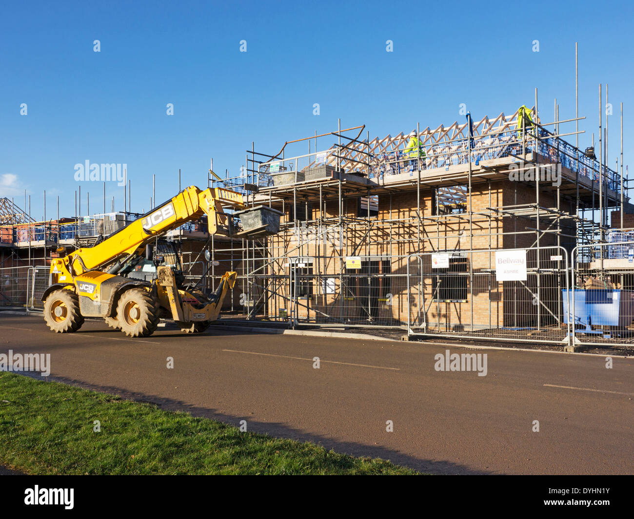 Attrezzature pesanti utilizzato su di un nuovo alloggiamento costruire, Grantham Foto Stock