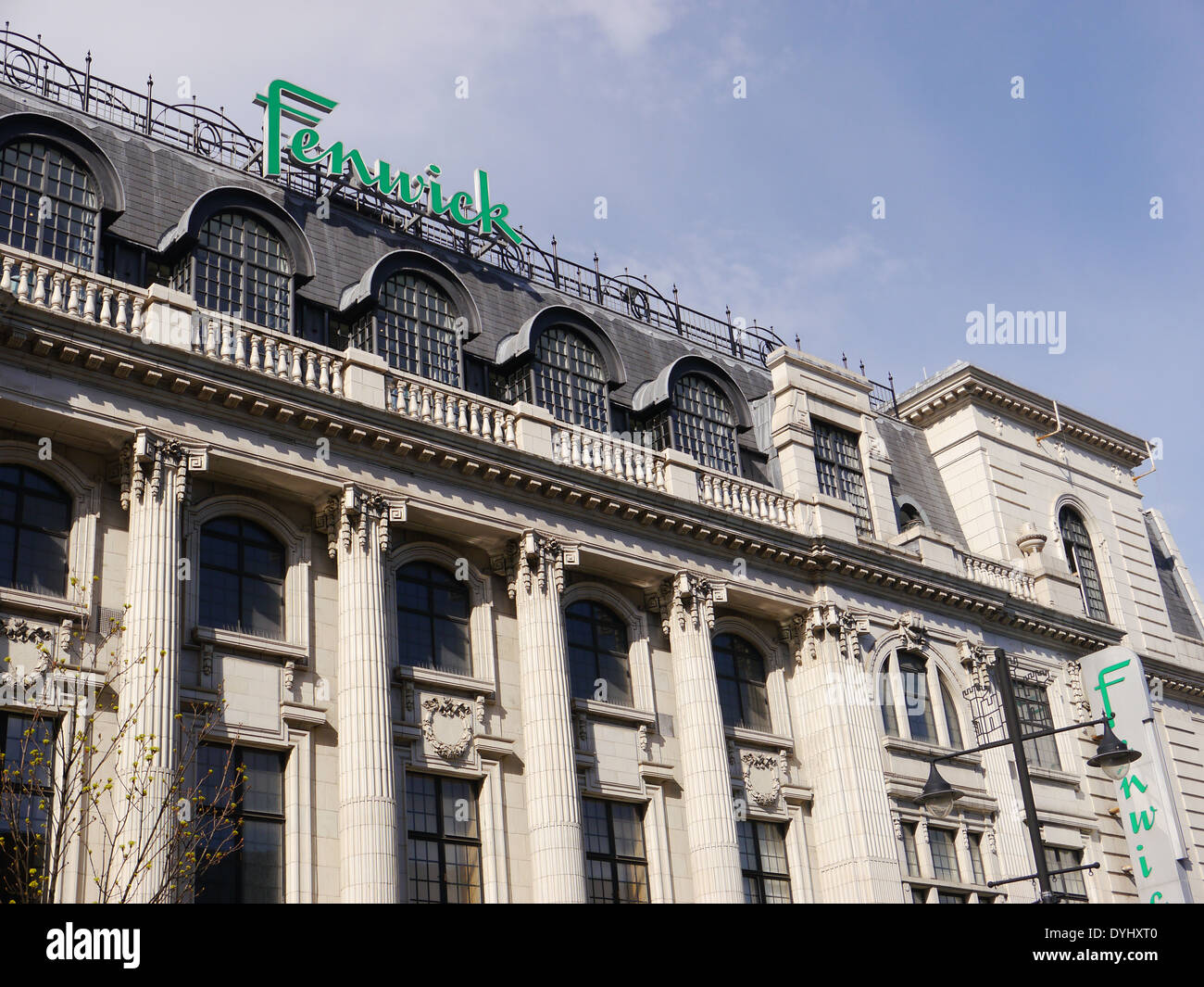 Architettura: costruito le caratteristiche architettoniche di Fenwick shop edificio, Northumberland Street, Newcastle upon Tyne, England, Regno Unito Foto Stock