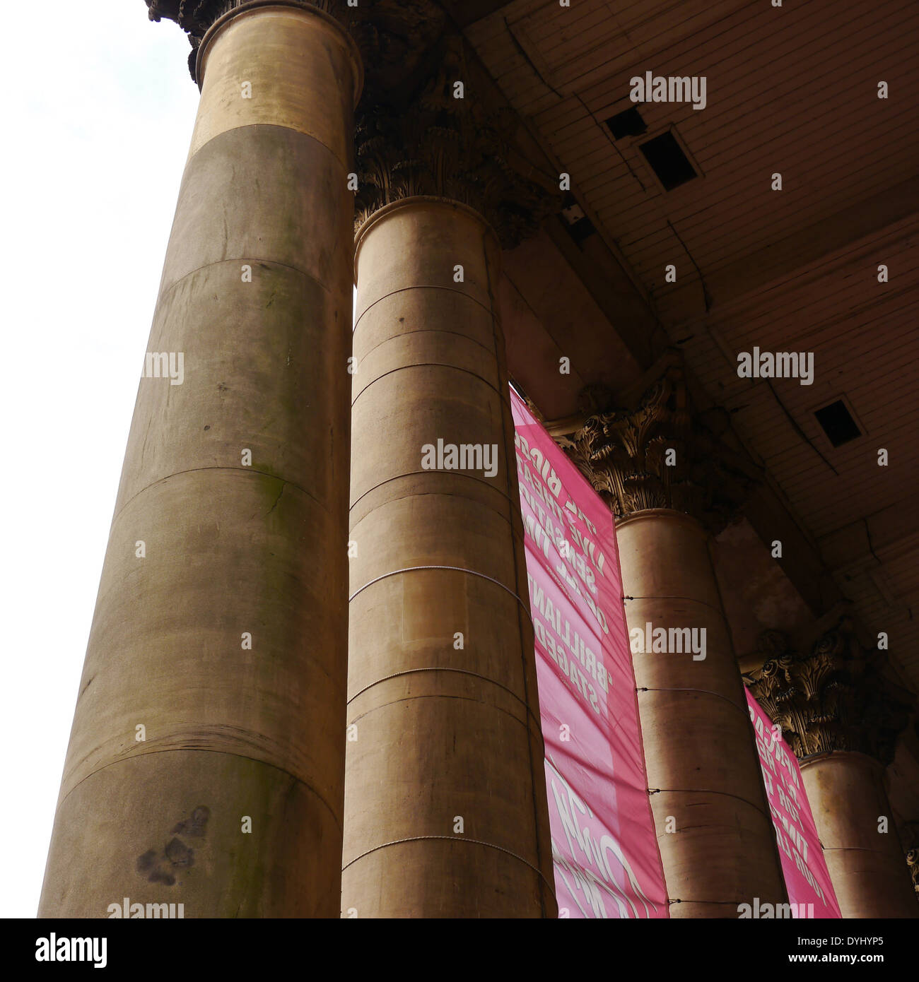 Dettagli architettonici del rinnovato Theatre Royal, Dean Street, Newcastle upon Tyne, England, Regno Unito Foto Stock