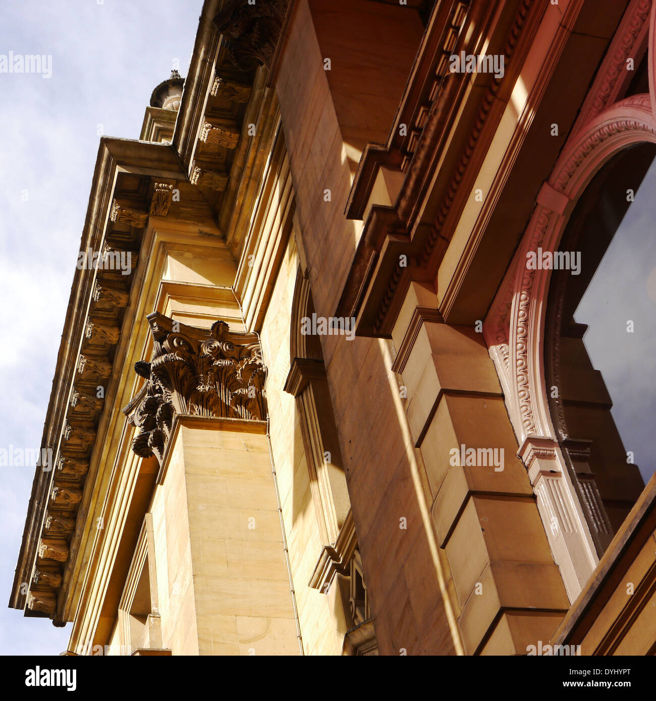 Dettagli architettonici del rinnovato Theatre Royal, Dean Street, Newcastle upon Tyne, England, Regno Unito Foto Stock