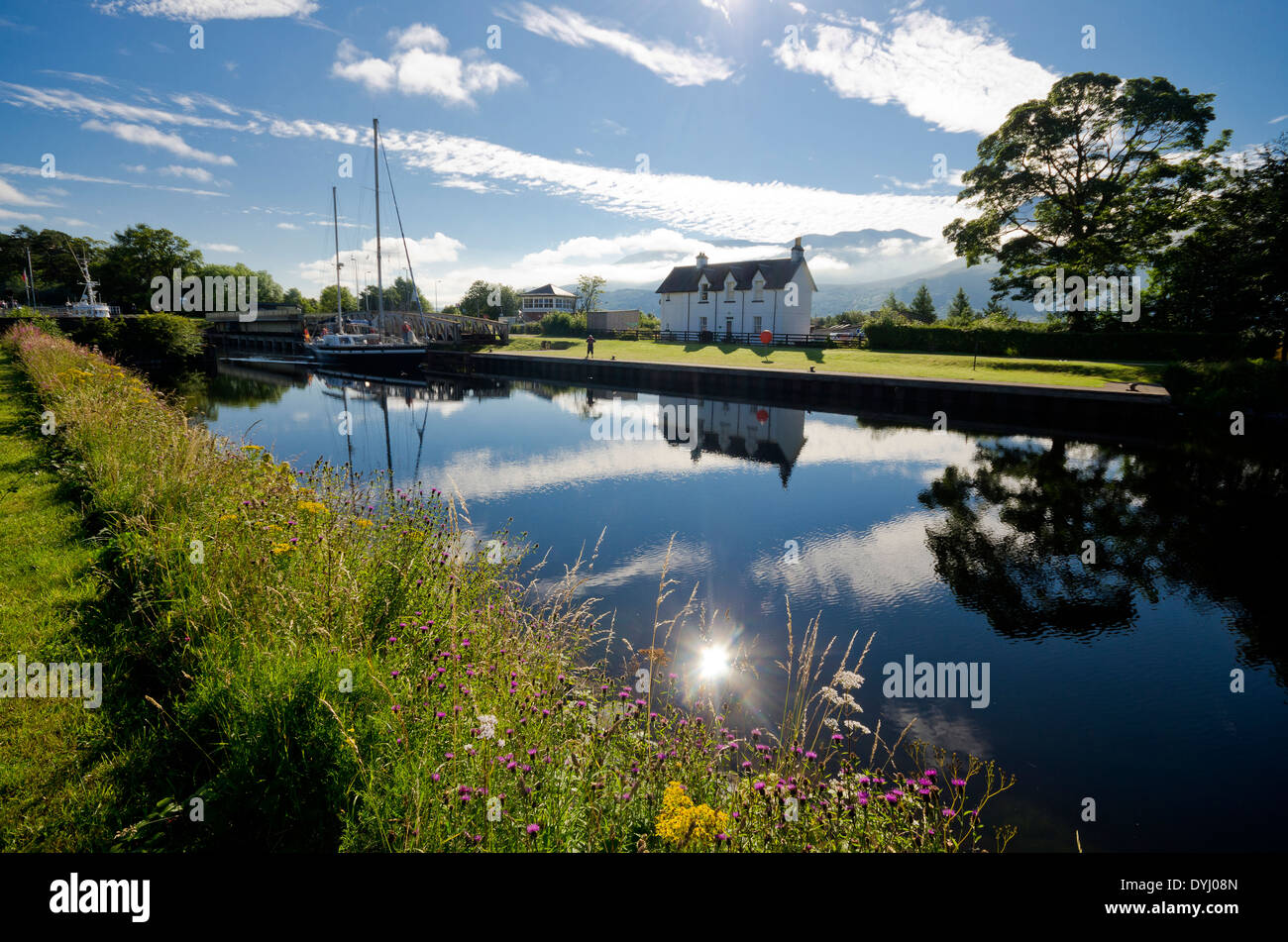 Il Caledonian canal a banavie Fort William Foto Stock
