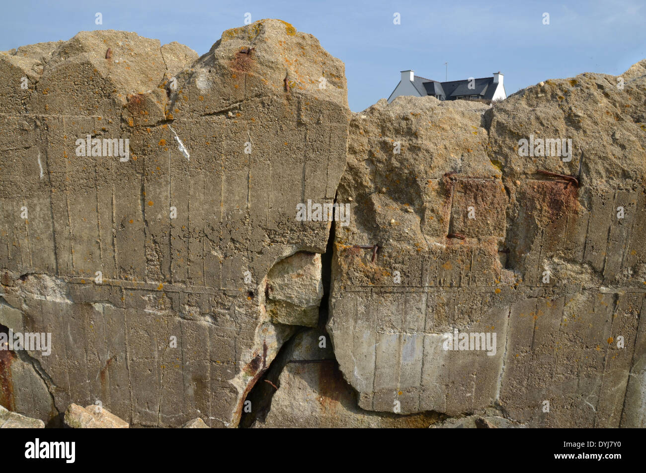 WW2: rimane del tedesco Atlantic Wall in Bretagna. Parete in Le Couregant. Foto Stock