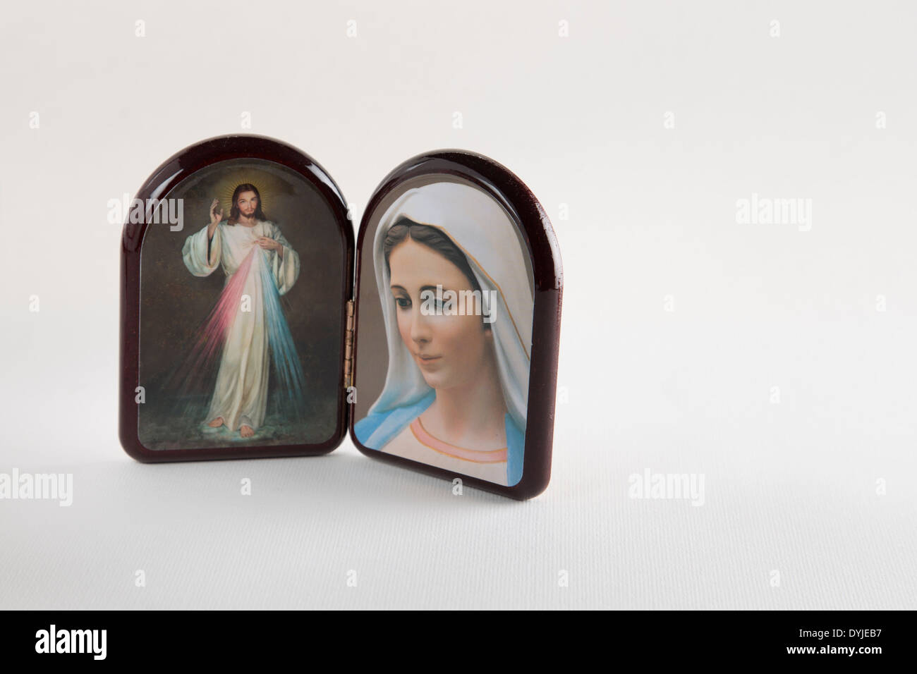 Gesù misericordioso e la Madonna di Medjugorje icone Foto Stock