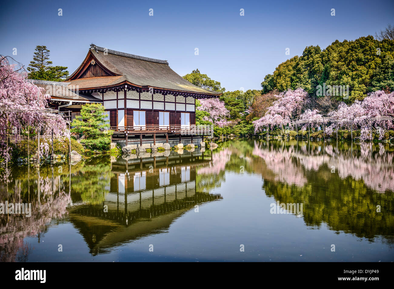 Kyoto, Giappone giardini presso il Santuario Heian. Foto Stock