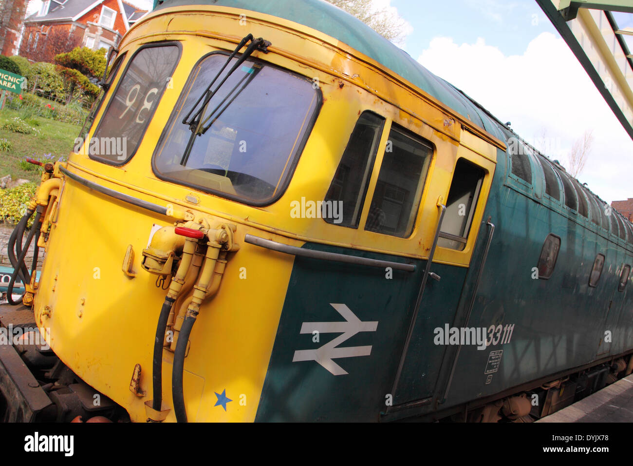 Vecchio British Rail locomotiva diesel Classe motore 33 ora utilizzato sulla ferrovia a Swanage Dorset originariamente costruito nei primi anni sessanta Foto Stock