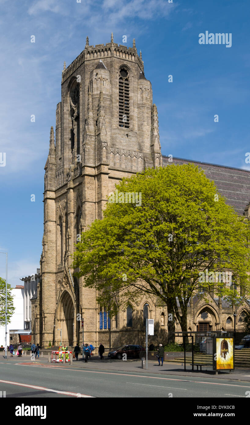 La Chiesa cattolica del Santo Nome di Gesù, Oxford Road, Manchester, Inghilterra, Regno Unito Foto Stock