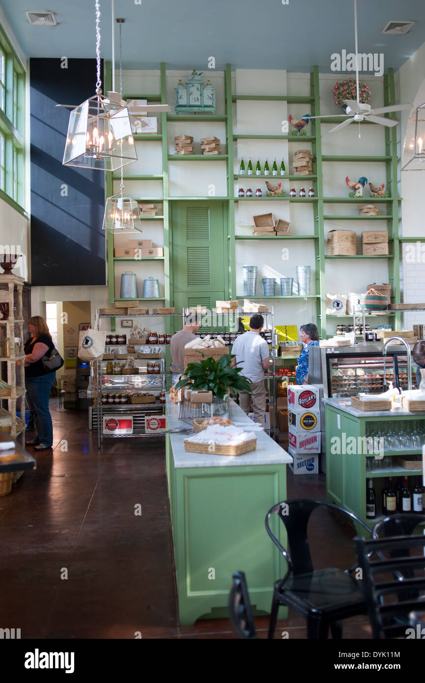 Stati Uniti d'America Sud Carolina SC Beaufort Lowcountry bassa del paese la produzione di negozio e di mercato cafe Foto Stock