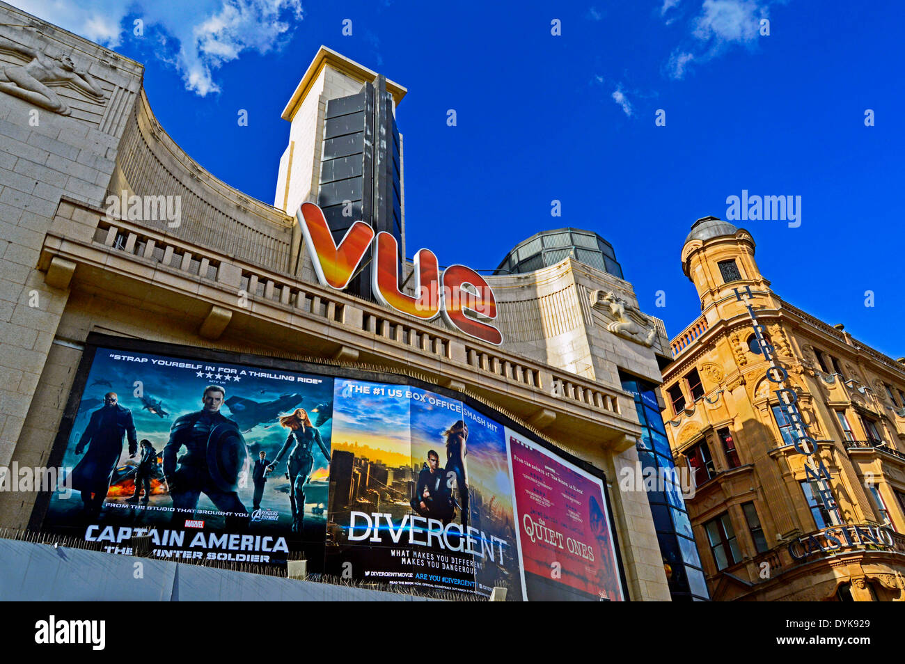 VUE Cinema, Leicester Square, nel West End di Londra, Inghilterra, Regno Unito Foto Stock