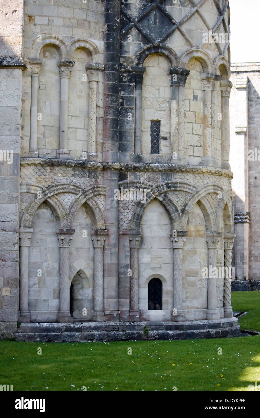 Muratura intricate murature presso il priorato di Christchurch,Dorset, Regno Unito Foto Stock