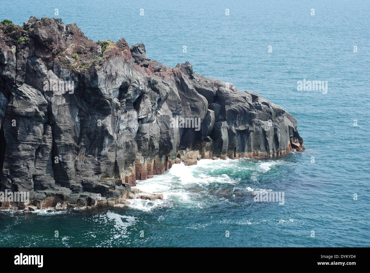 Roccia dal mare, Penisola di Izu, Prefettura di Shizuoka, Giappone Foto Stock