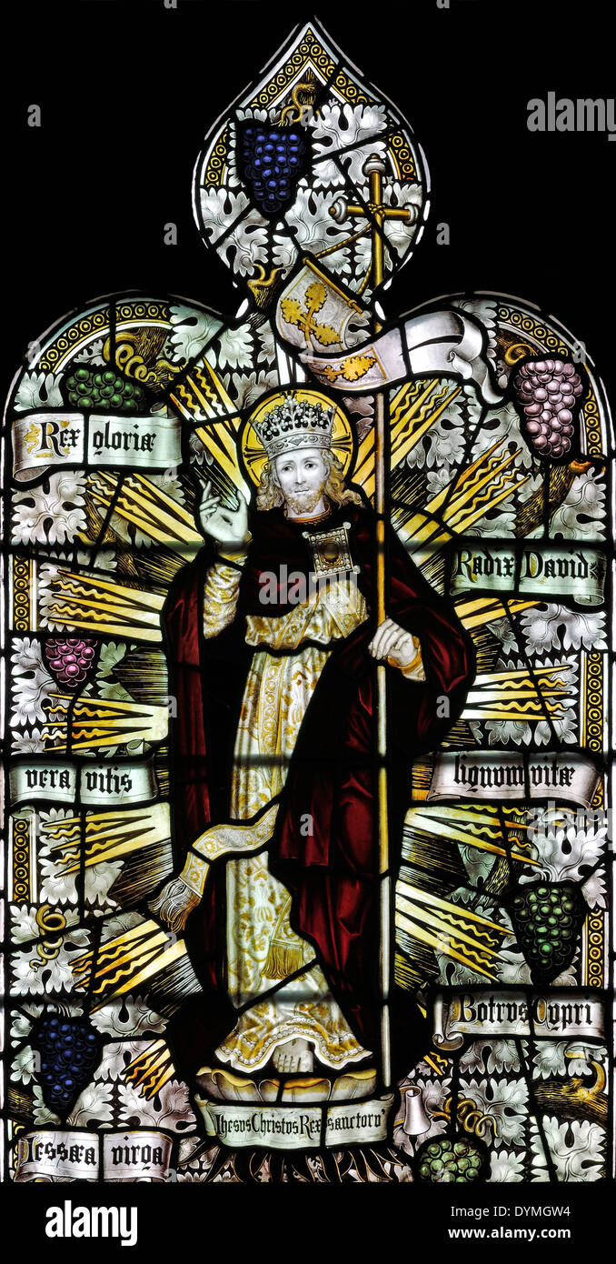 La risurrezione di Gesù, discendente di Iesse, rappresentata da Charles E. Kempe nella Chiesa di Tutti i Santi marciapiede, York, Regno Unito. Foto Stock La risurrezione di Gesù, discendente di Iesse, rappresentata da Charles E. Kempe nella Chiesa di Tutti i Santi marciapiede, York, Regno Unito. Foto Stock