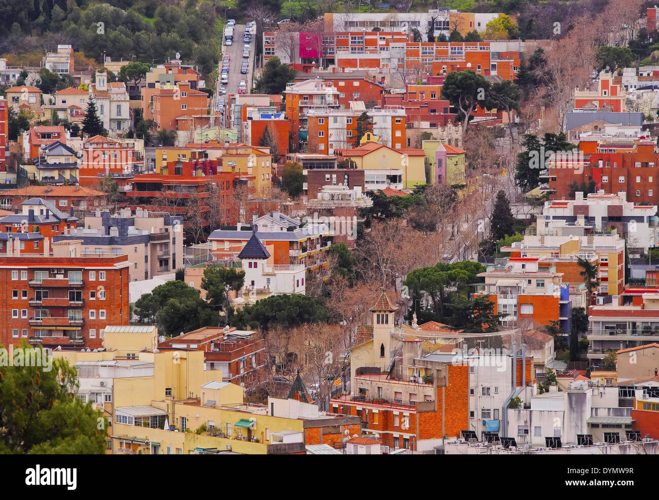 Paesaggio urbano di Barcellona - Vista dal Parc Turo de la Peira, Catalogna, Spagna Foto Stock