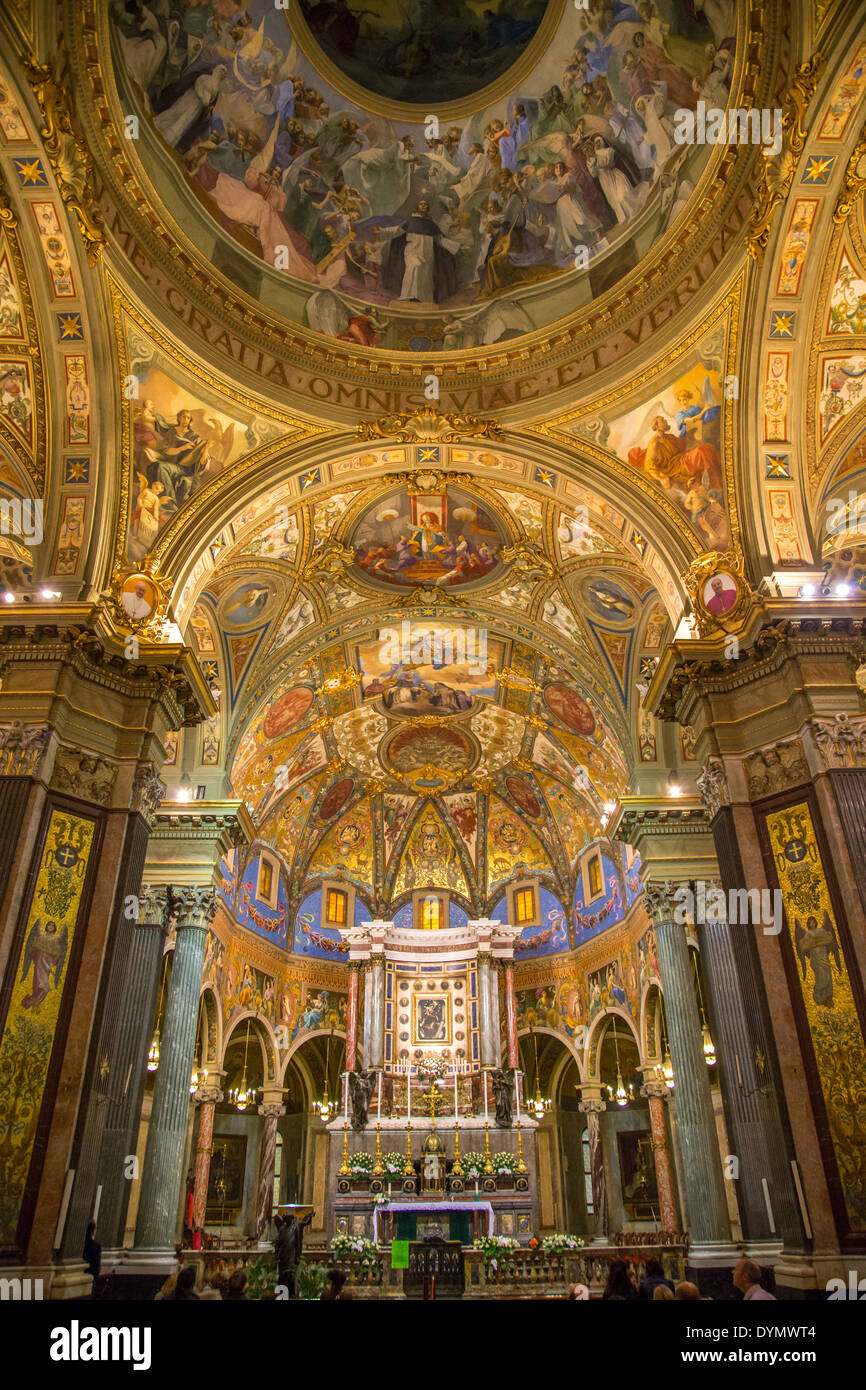 Interno Santuario Madonna Di Pompei Interno del Pontificio Santuario della Beata Vergine del Rosario di