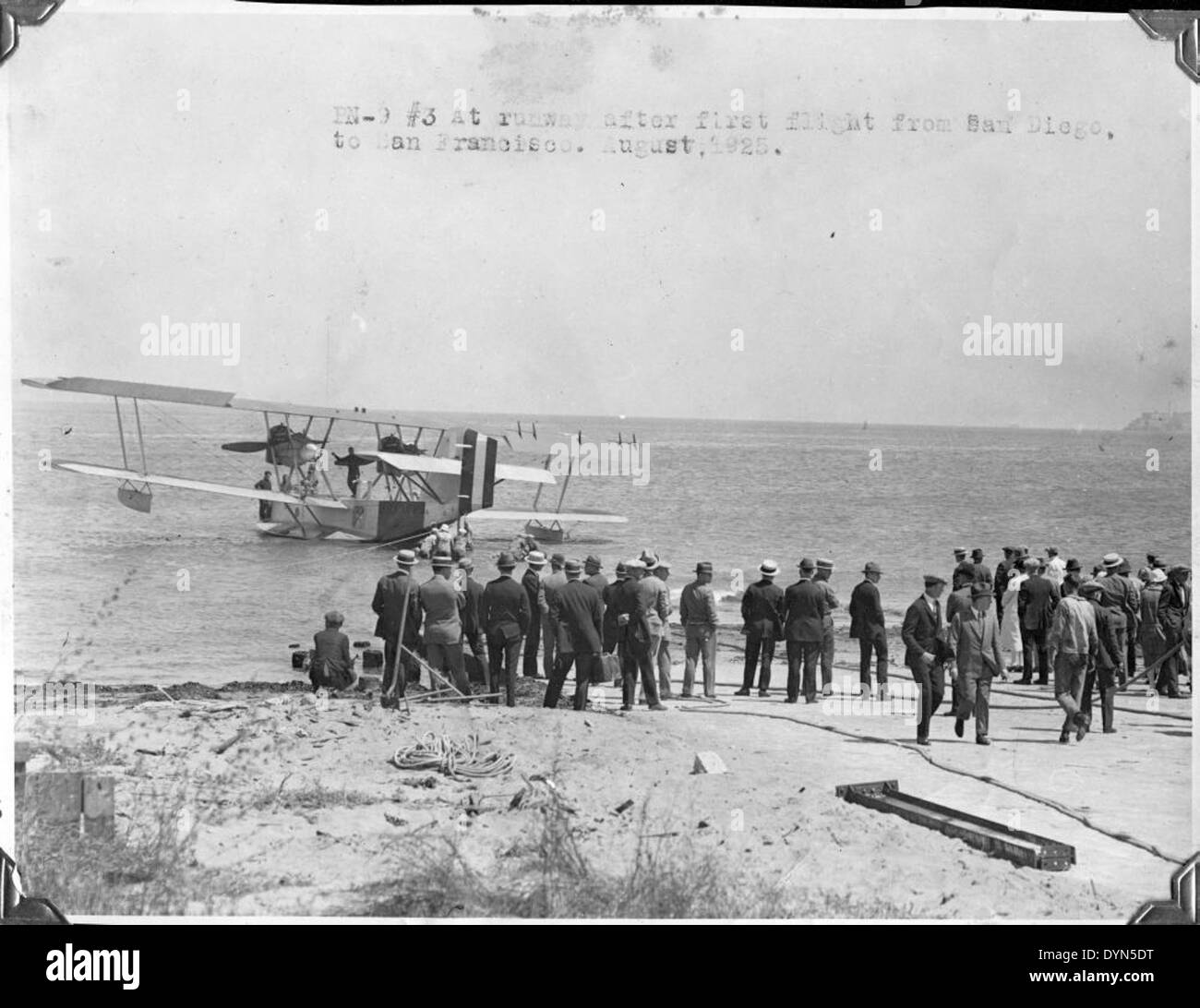 La Naval Aircraft Factory PN-9 era un aereo da ricognizione progettato per operazioni a lungo raggio, utilizzato principalmente dalla Marina degli Stati Uniti. L'immagine di Crissy Field, CALIFORNIA, del 25 agosto, raffigura un momento storico per l'aviazione della Marina degli Stati Uniti durante i primi giorni della ricognizione aerea. Foto Stock