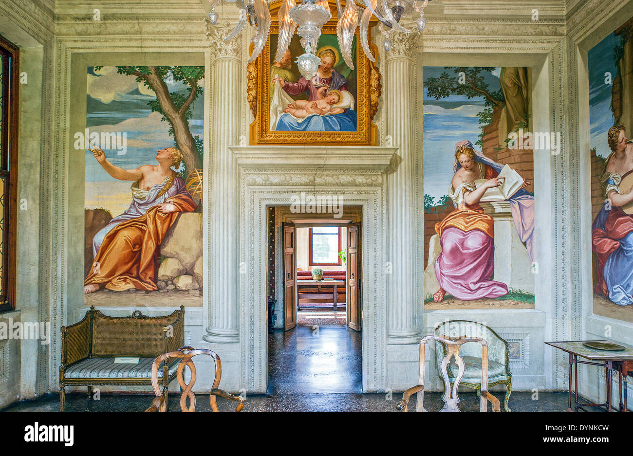L'Italia,Veneto, Fanzolo di Vedelago, dipinti ad affresco di Battista Zelotti nella Villa Emo sale, architetto Andrea Palladio. Foto Stock