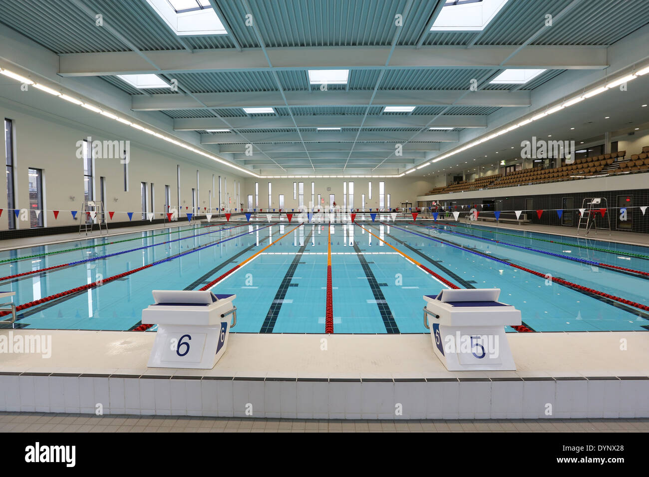 La piscina da 50 metri a Aberdeen Centro Acquatico, ad Aberdeen Sports Village, Aberdeen Scotland, Regno Unito Foto Stock