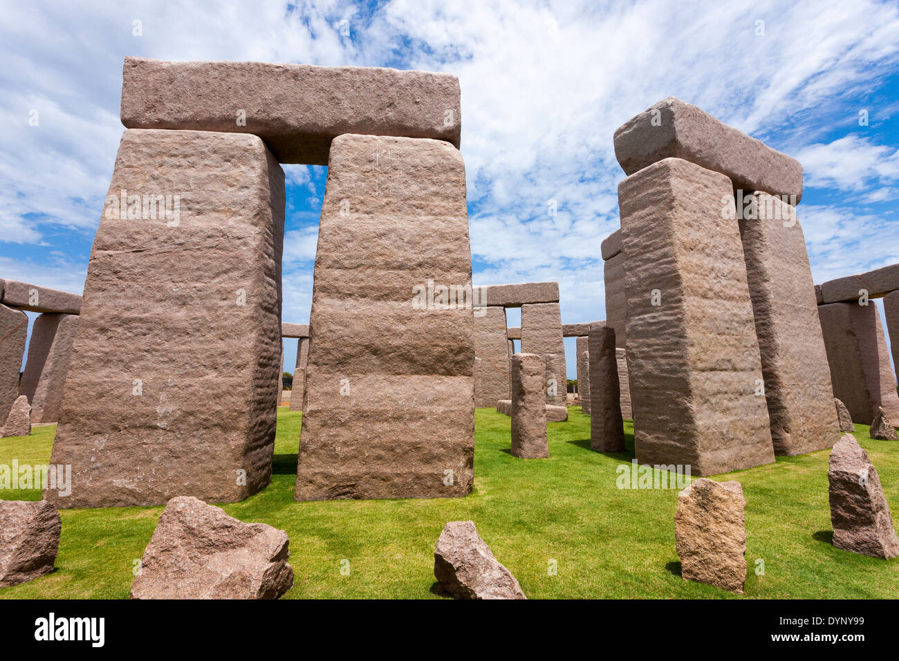 Esperance Stonehenge è una full size replica del Orgininal nel Regno Unito come avrebbe guardato intorno al 1950 A.C. Foto Stock