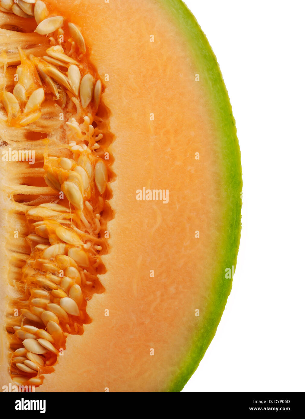 Lato di un arancione di melone Honeydew isolati su sfondo bianco Foto Stock