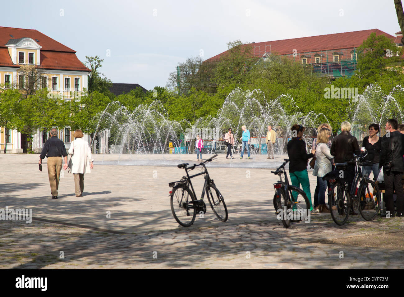 Questa è la Piazza Dom a Magdeburgo, nella capitale del LAND SASSONIA-ANHALT, in Germania. Foto Stock