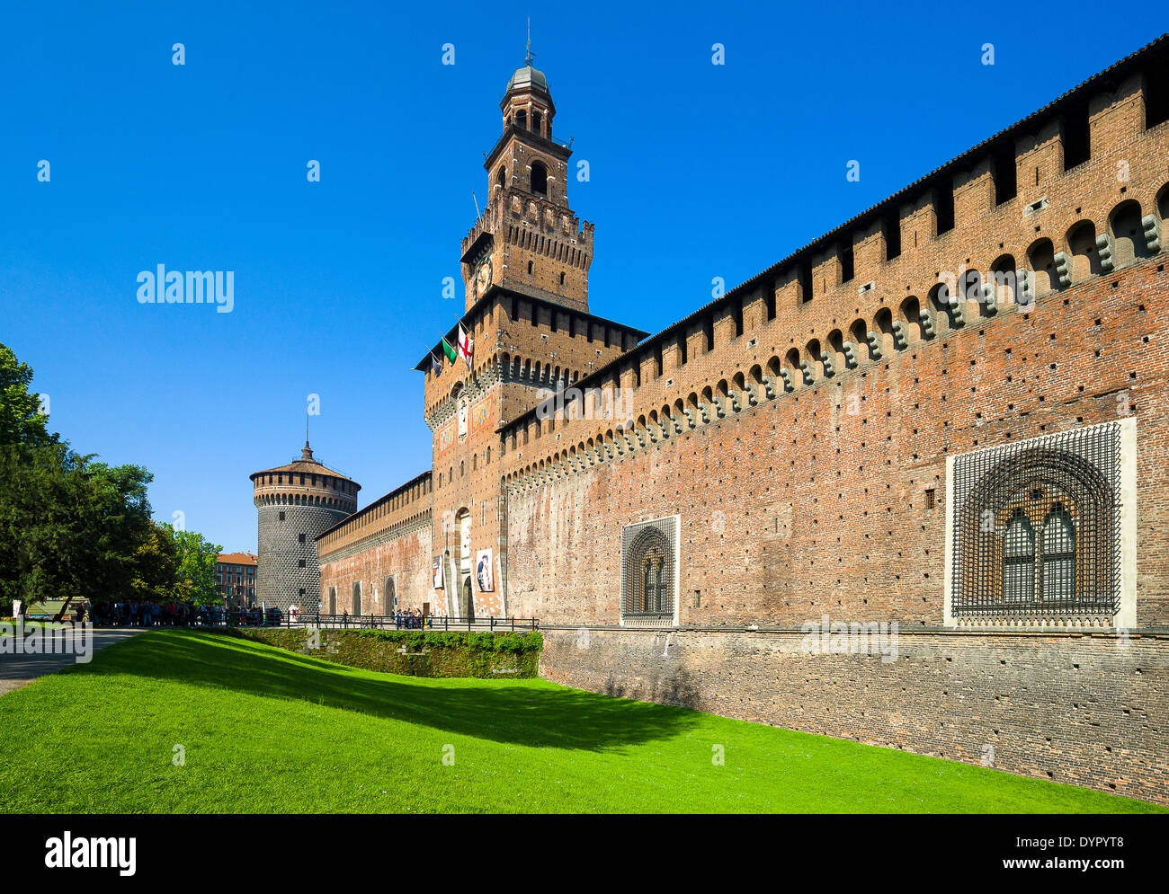 Milano, Italia. 23 apr 2014. Il Castello Sforzesco Credito: Davvero Facile Star/Alamy Live News Foto Stock