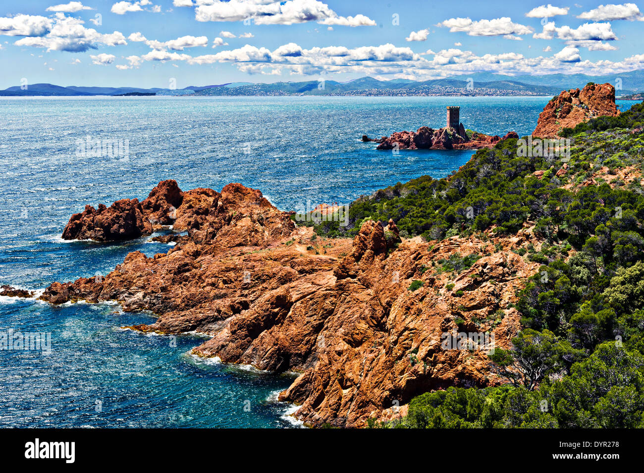 L'Europa, Francia, Var, Cornice di Esterel. Saint-Raphael. L'isola di 'Tour d'O', Capo Dramont Foto Stock